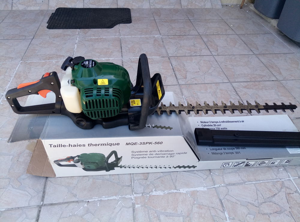 Vendre Taille haie thermique Jardin