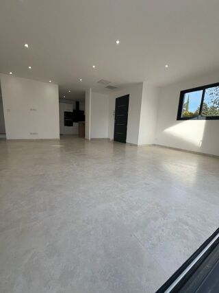  Maison � vendre 4 pi�ces 113 m� Rodilhan