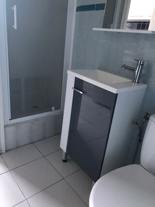  Appartement � louer 1 pi�ce 24 m� Valenciennes