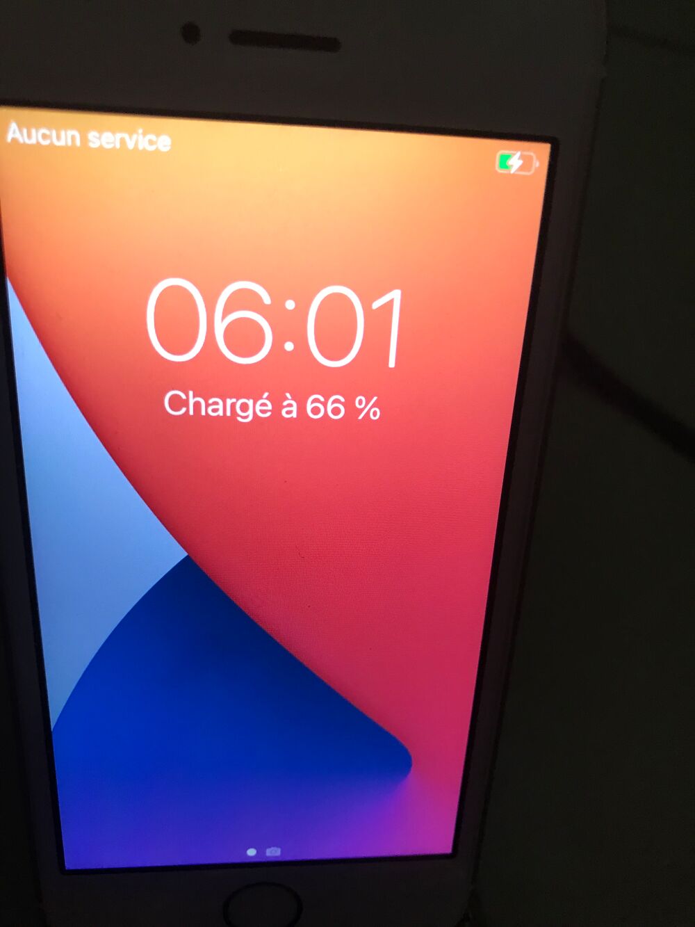 iPhone SE Téléphones et tablettes