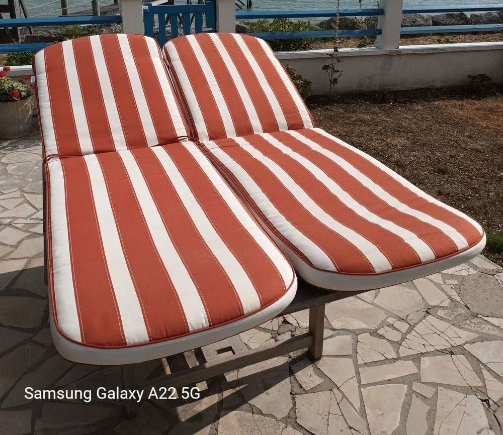Deux coussins de bain de soleil en Dralon Sports