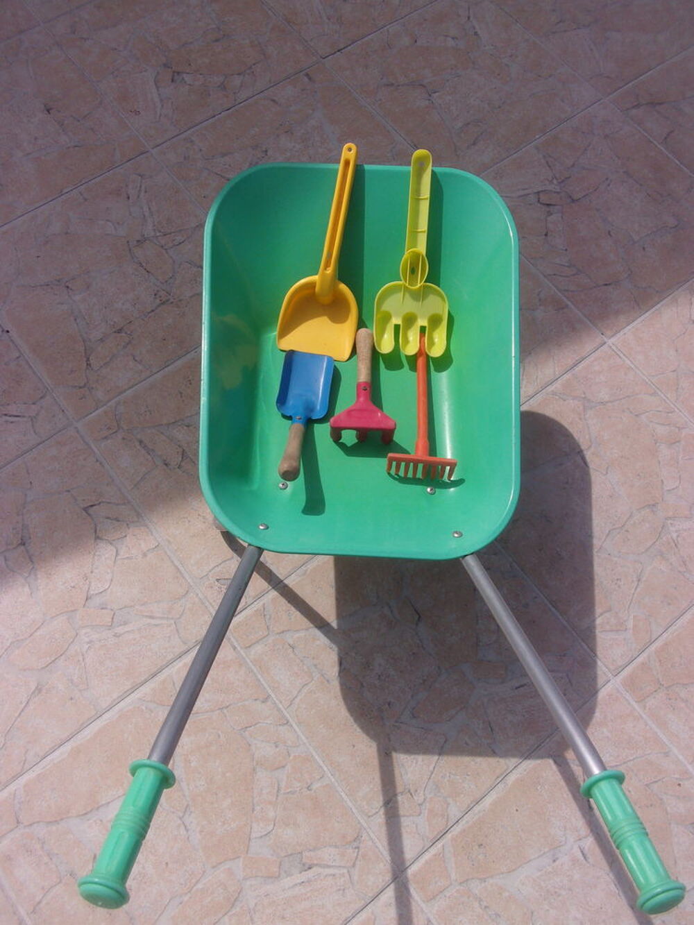 BROUETTE ENFANT AVEC ACCESSOIRES Jardin