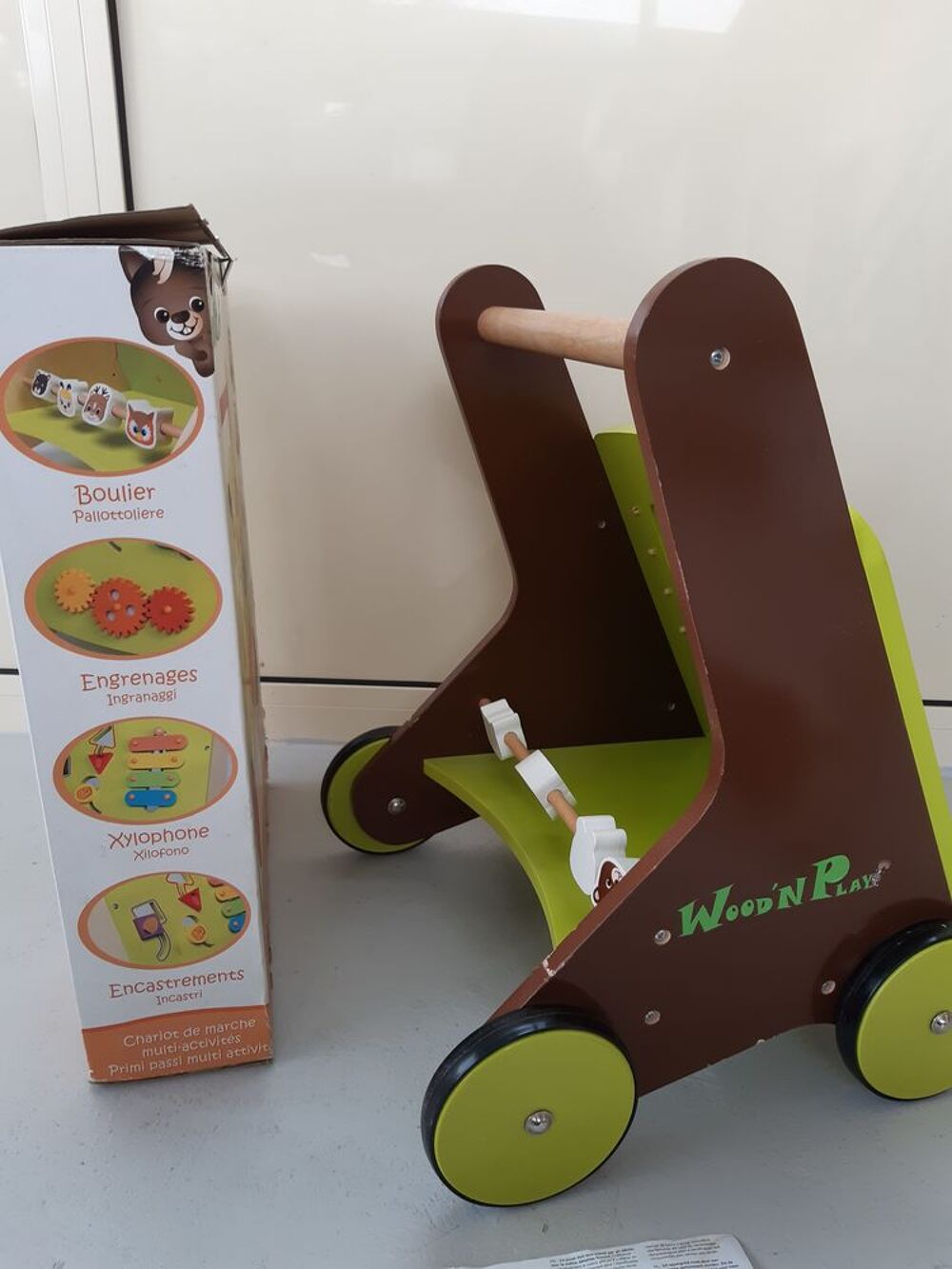 Chariot de Marche Multi-Activit&eacute;s. Jeux / jouets