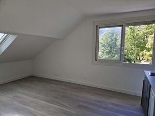  Appartement à louer 2 pièces 22 m² Grenoble