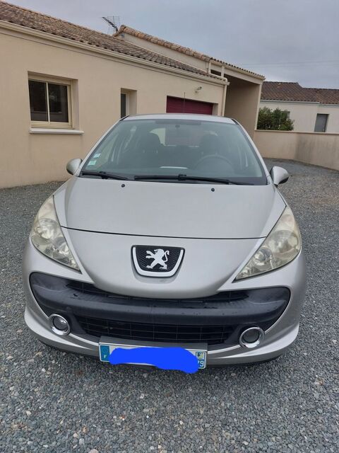 Peugeot 207 1.6 HDi 16V 90ch BLUE LION Premium