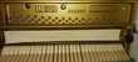 Piano HYUNDAI U810 quasi neuf Instruments de musique