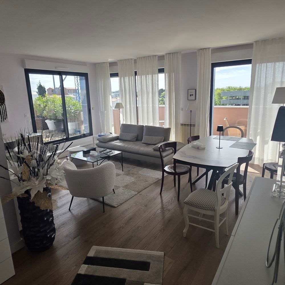 Vente Appartement Grand appartement T3 avec terrasse et balcon La Rochelle La rochelle