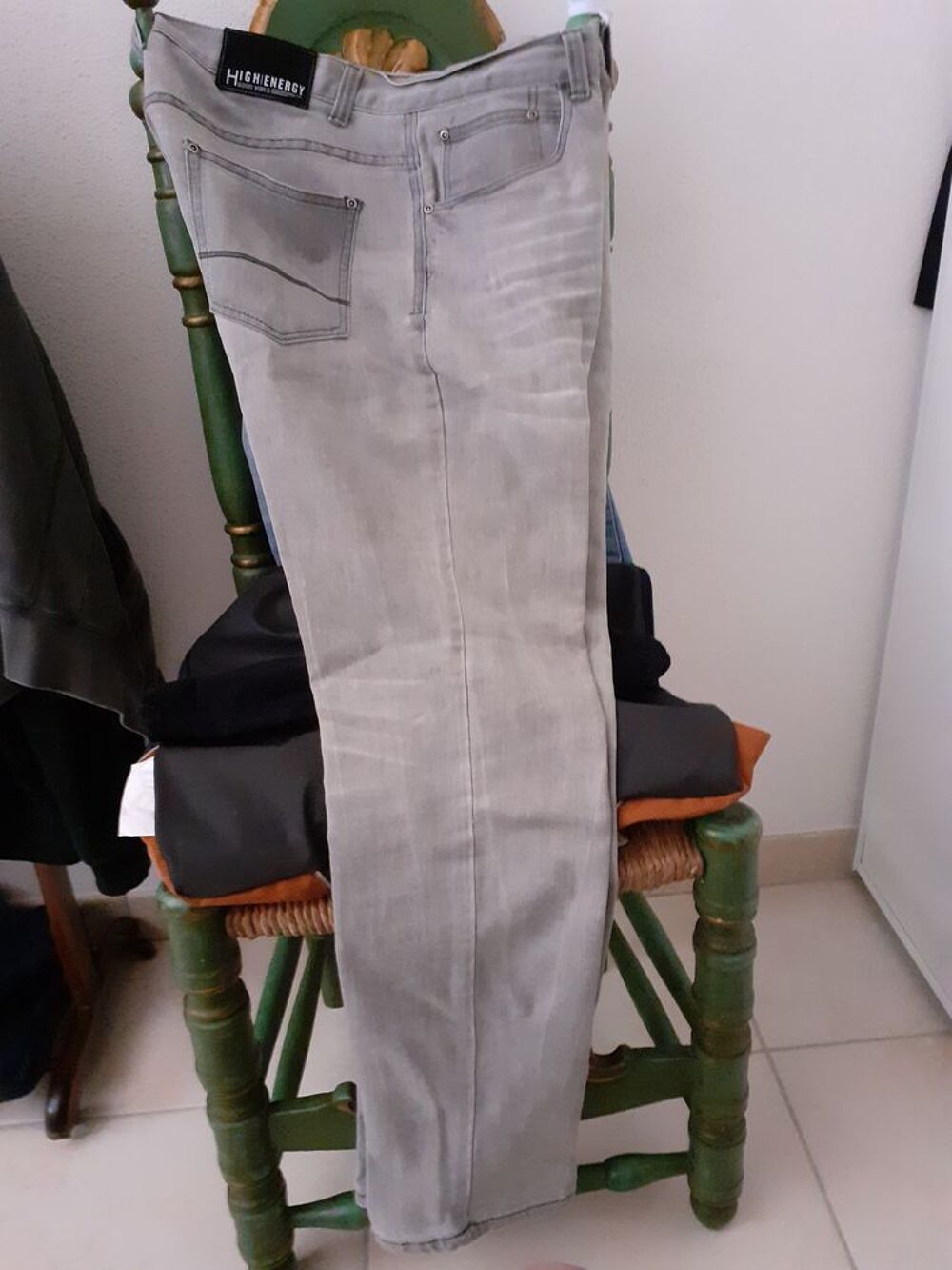 pantalons homme &agrave; l'unite,: Vtements