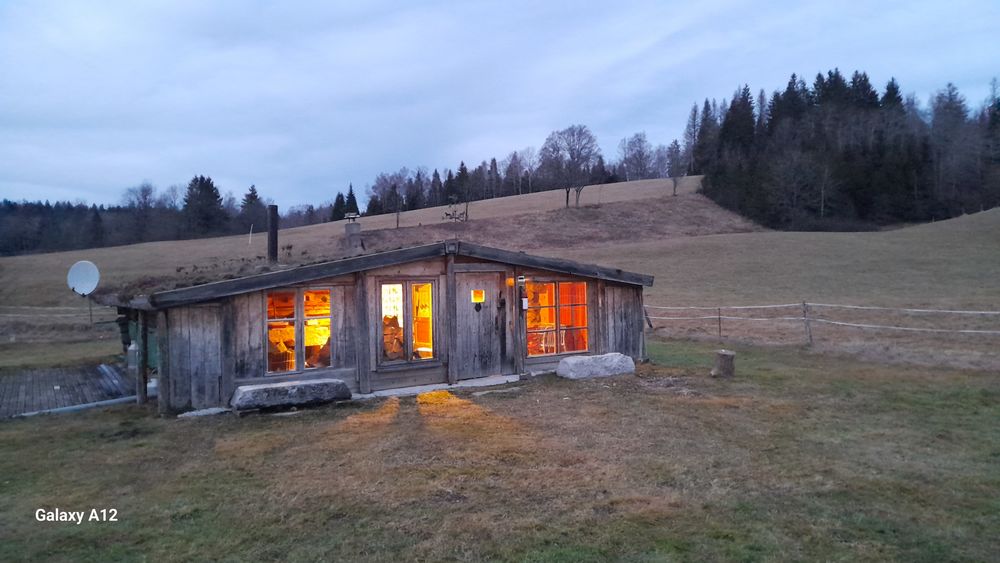   Chalet en rondins  Franche-Comté, Château-des-Prés (39150)