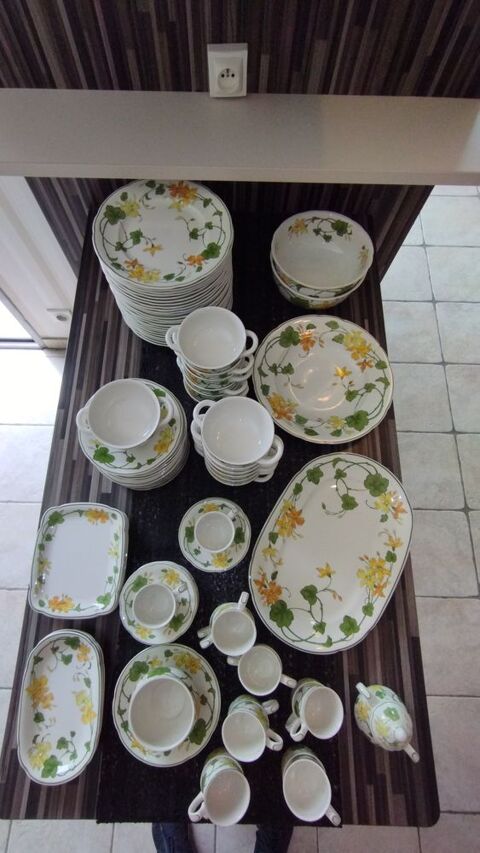 SERVICE DE TABLE VILLEROY BOCH DE 80 PIECES 900 La Rochelle (17)