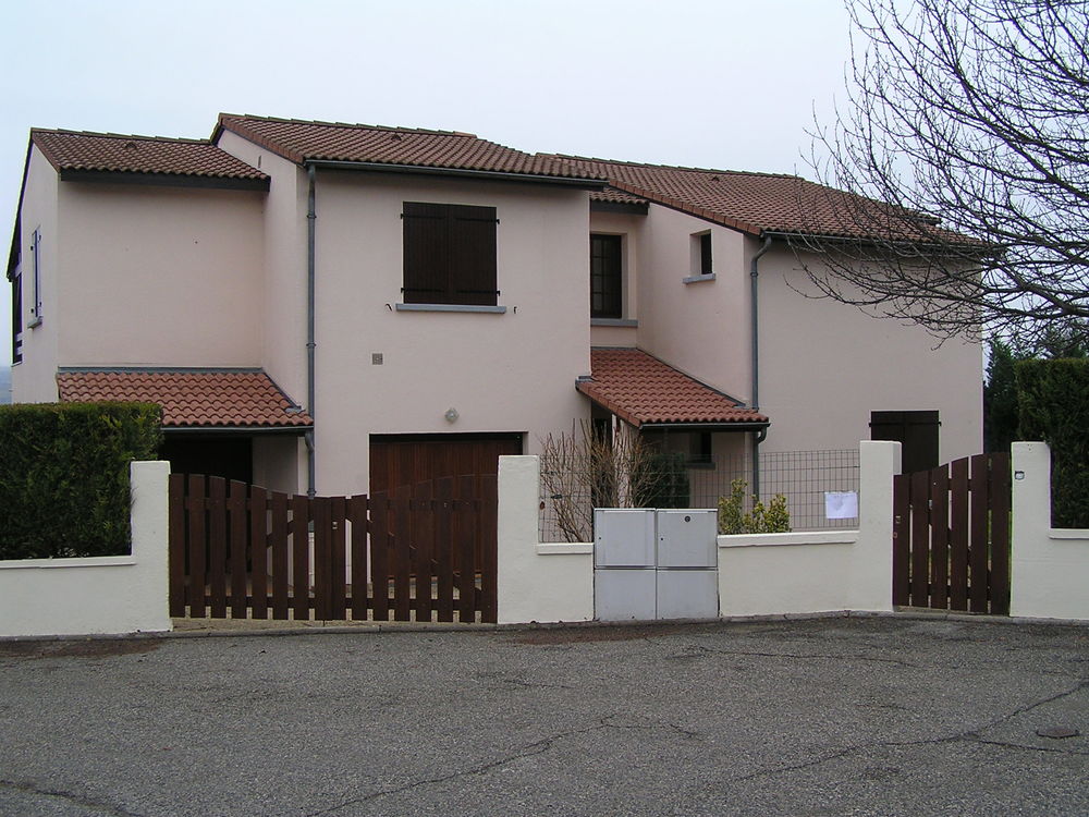 Location Maison Maison individuelle sur Cournon-d'Auvergne Cournon-d'auvergne