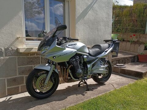 Moto SUZUKI 2001 occasion Murat 15300