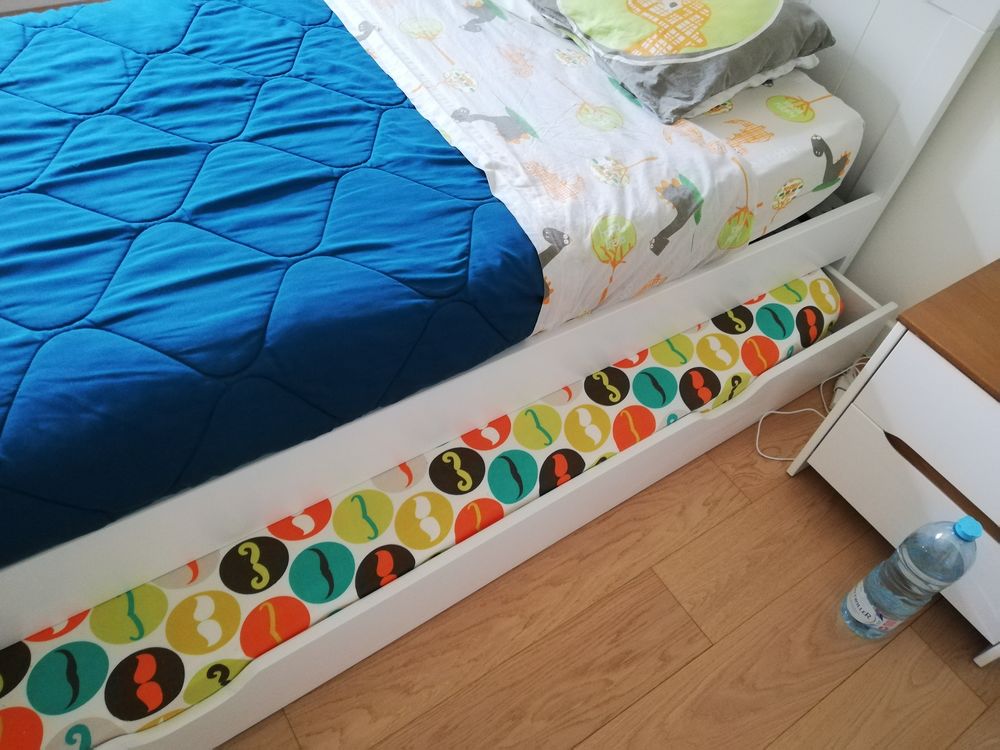 Lit tiroir vendu avec les 2 matelas Mobilier enfants