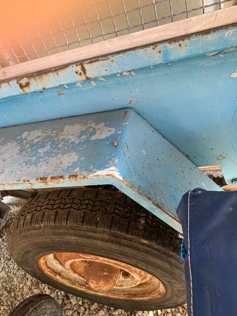 ancienne remorque 130 Chteau-Larcher (86)