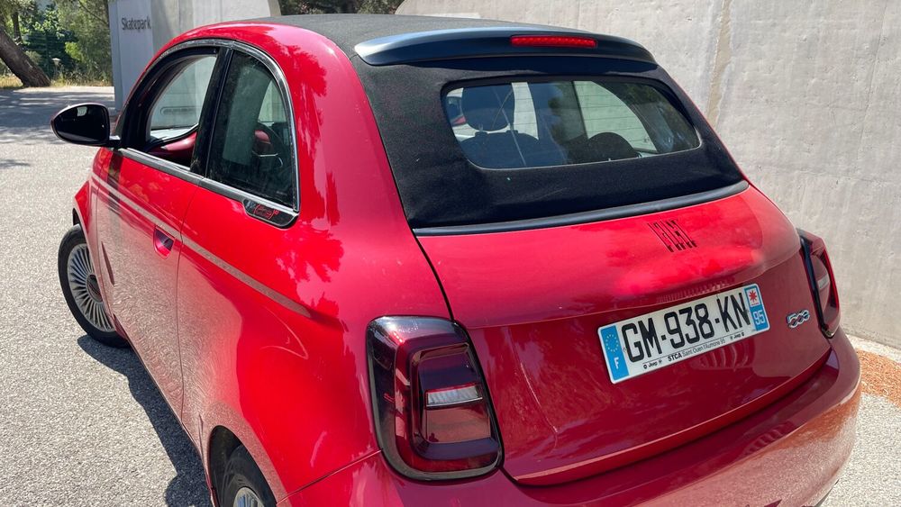 500 E cabriolet FIAT lectrique RED 95ch 2023 occasion 13260 Cassis