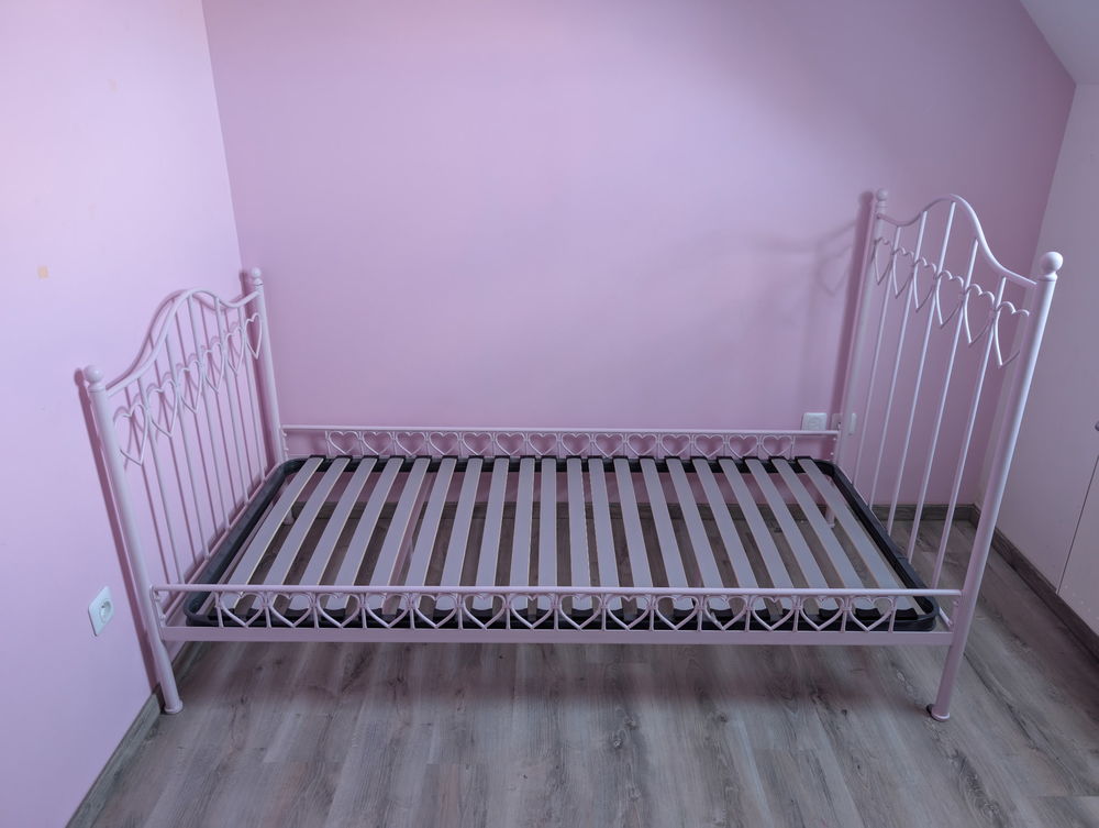 Lit enfant + matelas Mobilier enfants