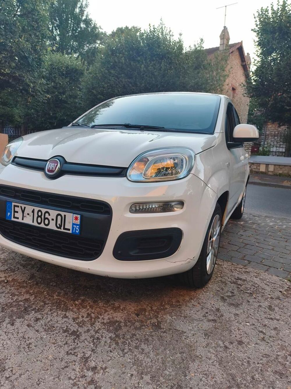 Panda City Cross 0.9 85 ch TwinAir S/S 4x4 2018 occasion 77000 Melun