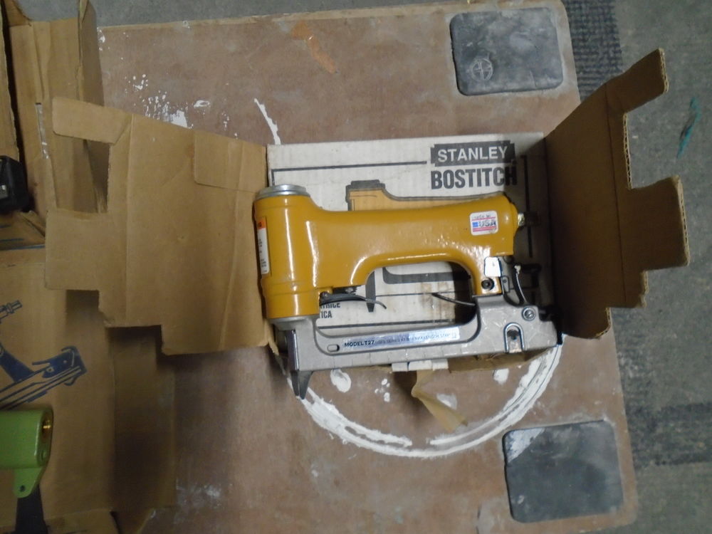 Agrafeuses a air comprim&eacute;e Bricolage
