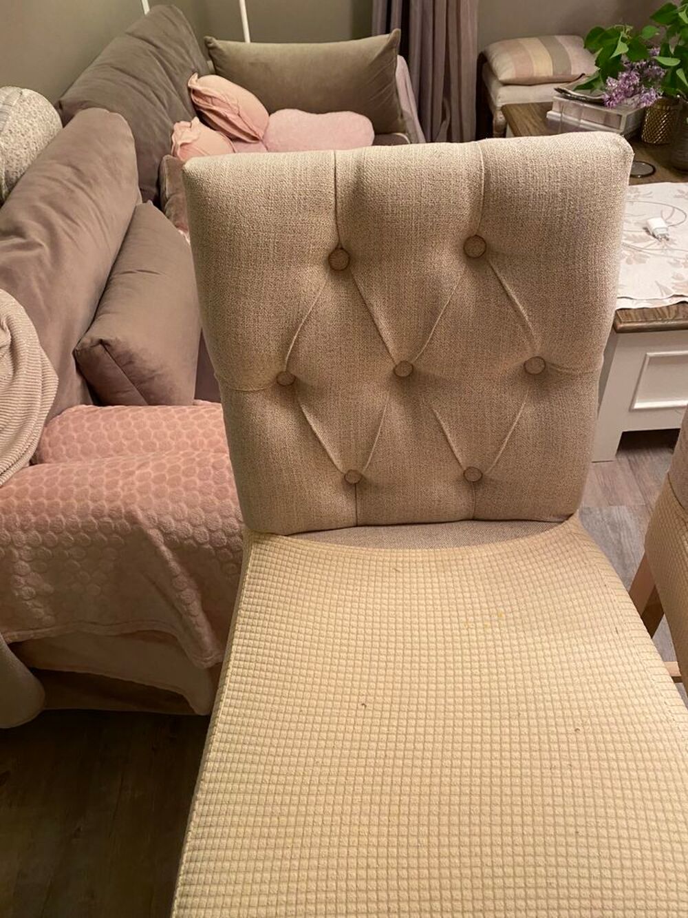 6 chaises beige en tissus Meubles