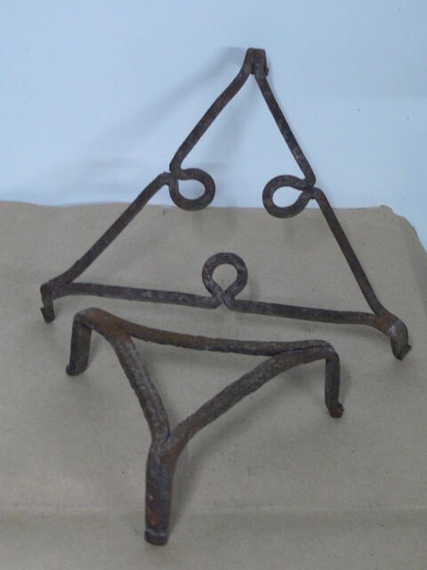 Supports fer � repasser 10 Plougoumelen (56)