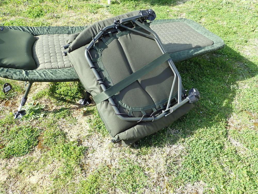 Lits de camping Carp Spirit Magnum 
De marque Bed 6 leg Sports