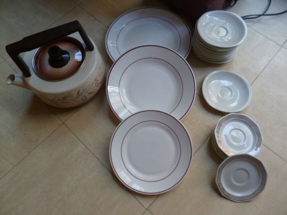 plats et assiettes plates, creuses, &agrave; dessert - saladiers... Electroménager