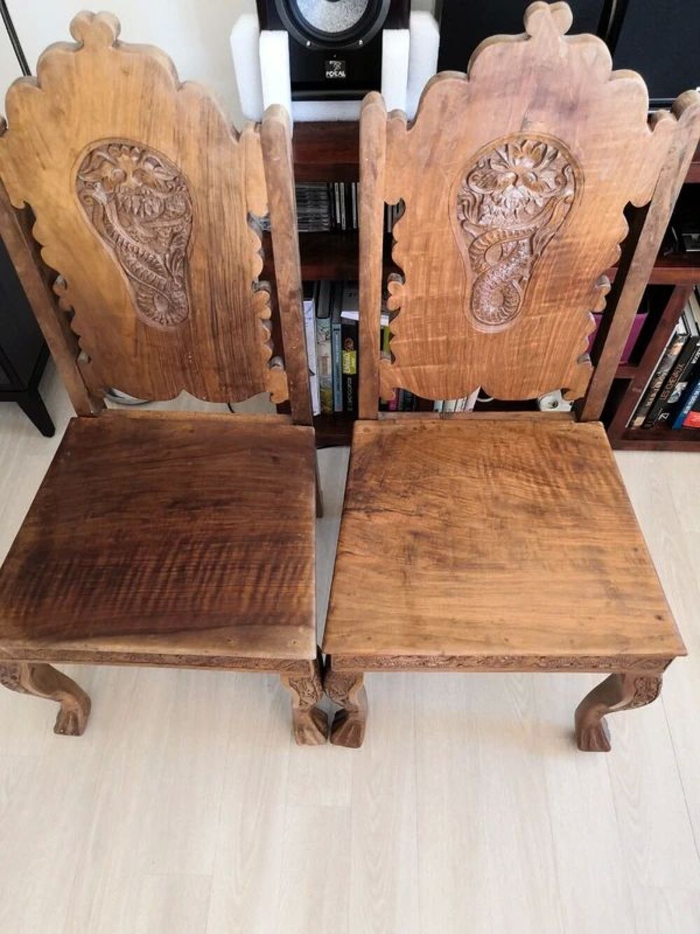Chaises Indiennes Noyer du Radjasthan Meubles