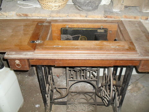 machine acoudre 40 Plaisance (12)