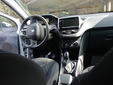 Peugeot 2008 1.6 blue hdi