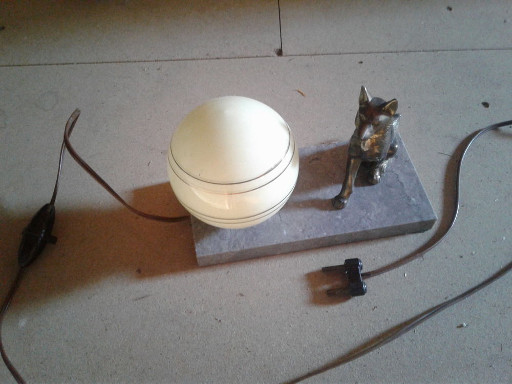 Lampe de chevet ancienne Décoration