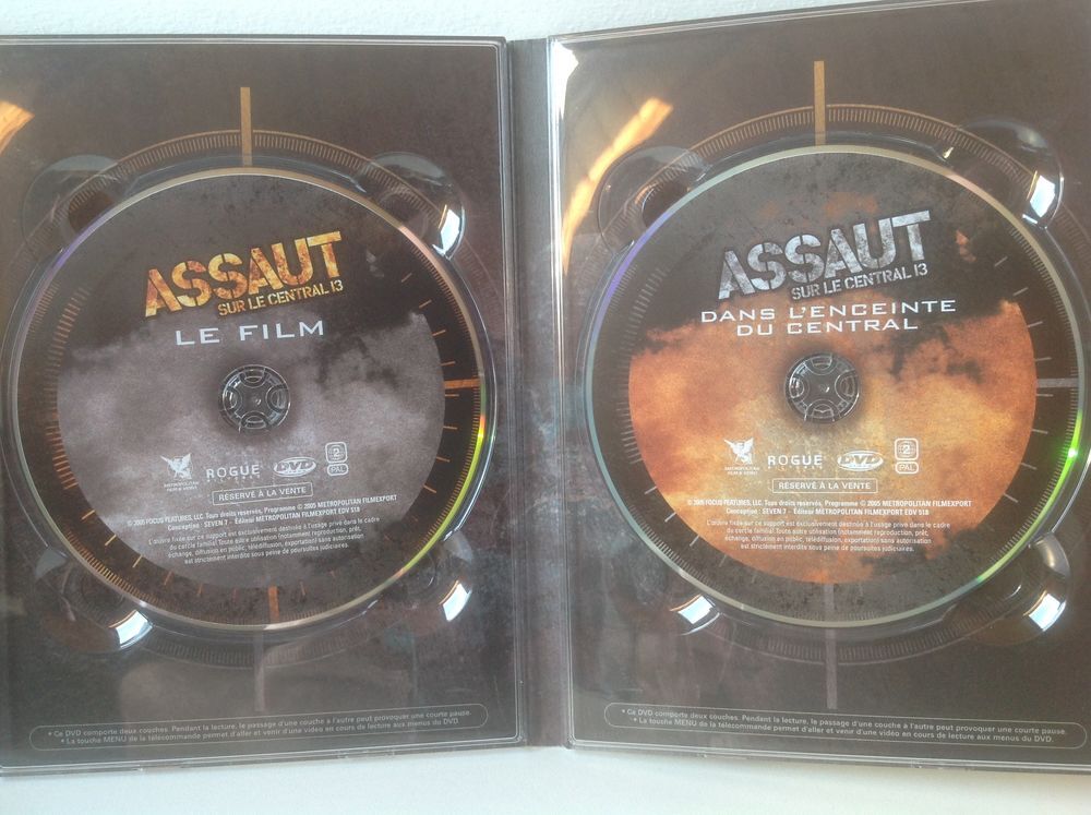 ASSAUT SUR LE CENTRAL 13 2DVDs ETAT NEUF Envoi Possible
DVD et blu-ray