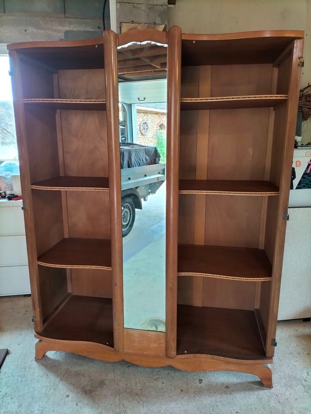 Armoire ann&eacute;es 1960 et TBE Meubles