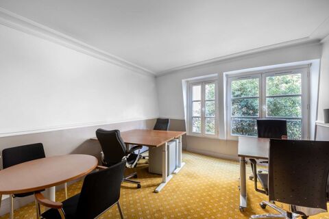 Espace de travail priv&eacute; personnalis&eacute; en fonction des besoins uniques de votre entreprise &agrave; Paris George V 2599 75008 Paris