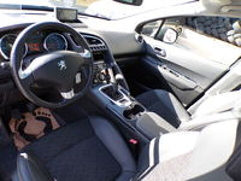 3008 1.6 BlueHDi 120ch S&S BVM6 Business 2015 occasion 42300 Roanne