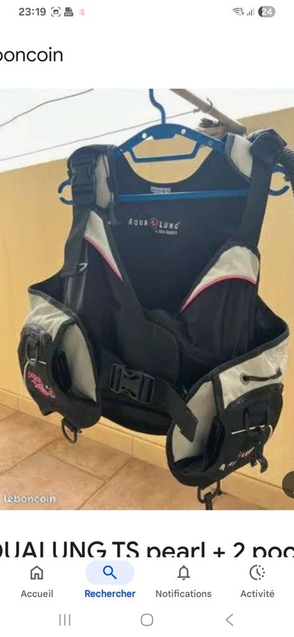 divers mat&eacute;riels de plong&eacute;e marque aqualung Sports