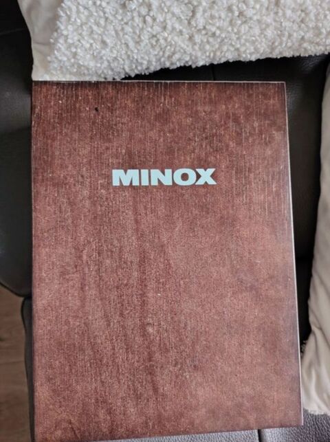 Jumelle minox Ay-sur-Moselle (57)