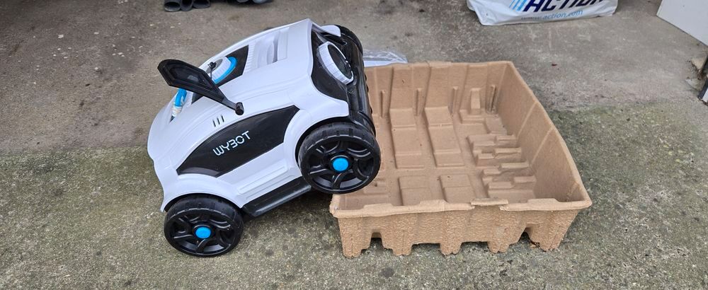 Robot piscine wybot Jardin