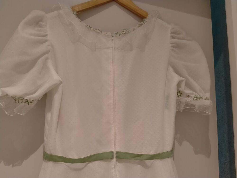 Robe de mari&eacute;e des ann&eacute;es 1970, taille 44 Vtements