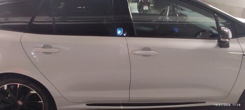 Toyota Corolla Hybride 184h GR Sport 2023 occasion Paris 75017