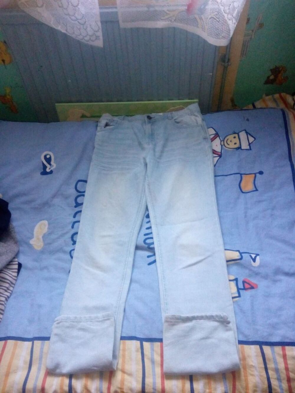 un jeans gar&ccedil;on &acirc;g&eacute; 14 ans bleu ciel Vêtements enfants