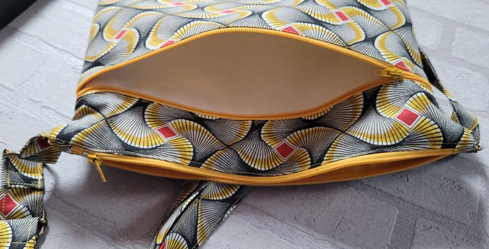 Pochette sac en bandouli&egrave;re (Mardy) Maroquinerie