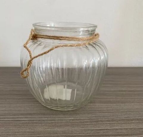 Pot en verre transparent Paris 18 (75)