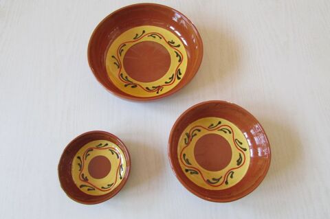 Lot de 3 ramequins en terre verniss�e 15 Castres (81)