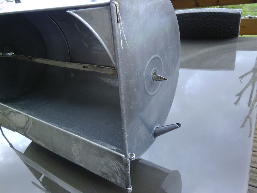 ROTISSOIRE CHEMINEE 52 CM Electroménager