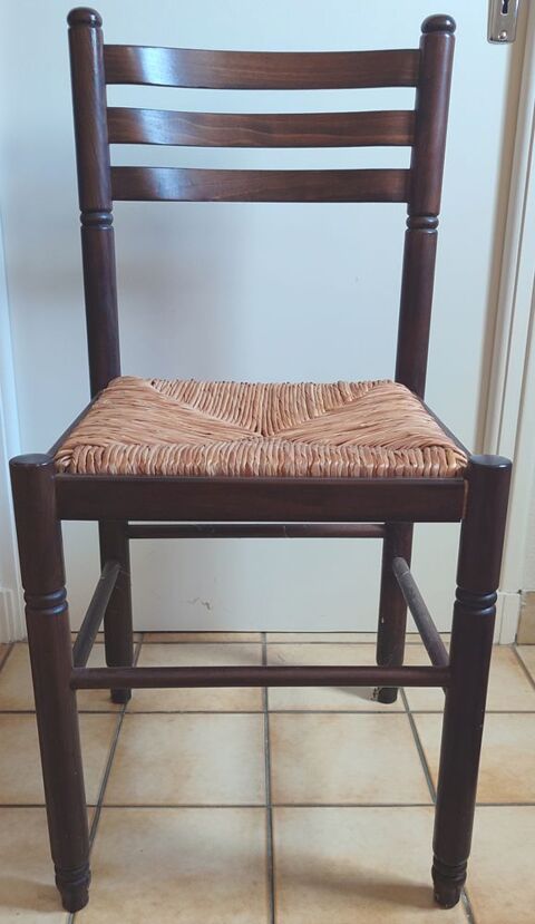 Chaise bois 9 Saint-Brieuc (22)