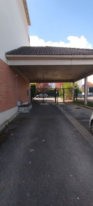  Parking / Garage � louer 12 m�