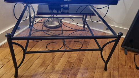 TABLE BASSE 40 Le Dorat (87)