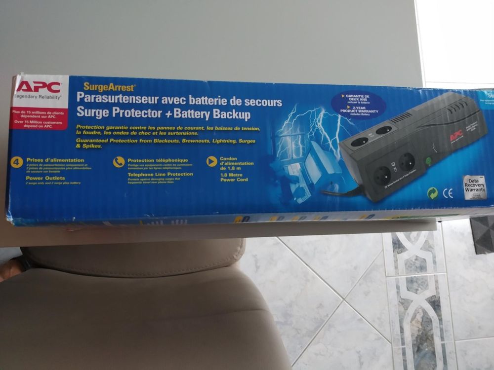 sutenseur/parafoudre avec batterie Matériel informatique