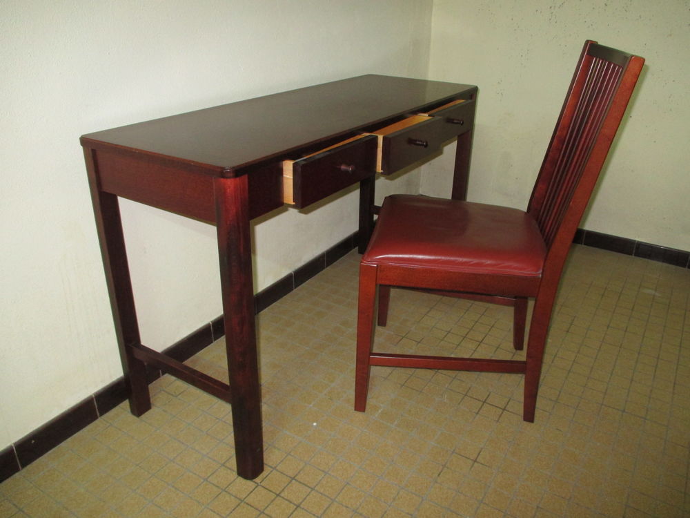 Bureau Coiffeuse avec chaise Meubles