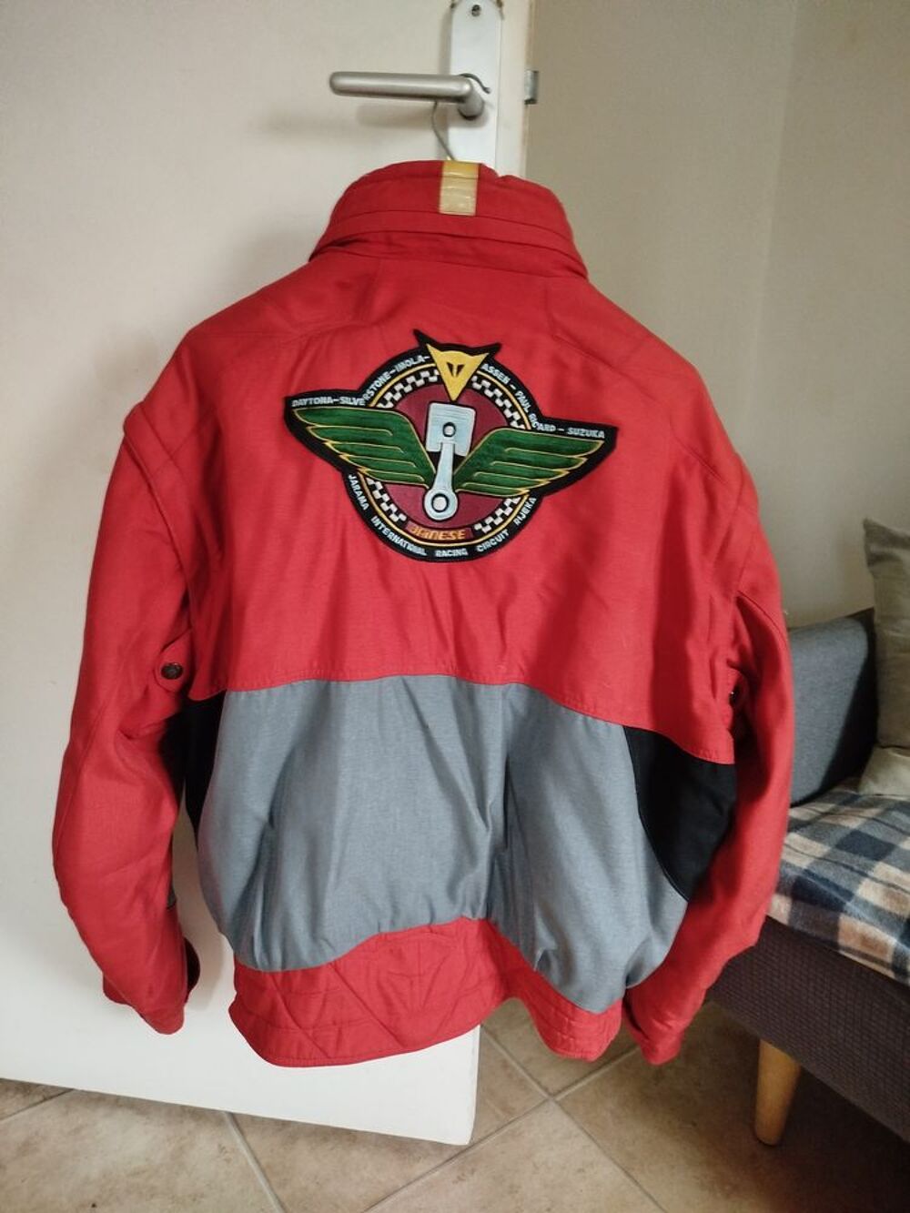 Blouson moto. Vtements